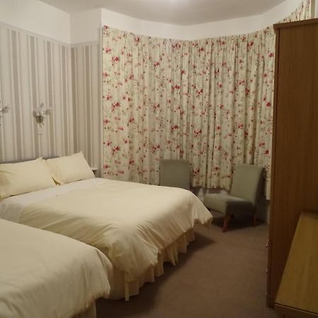 Adam Guest House Perth Bagian luar foto