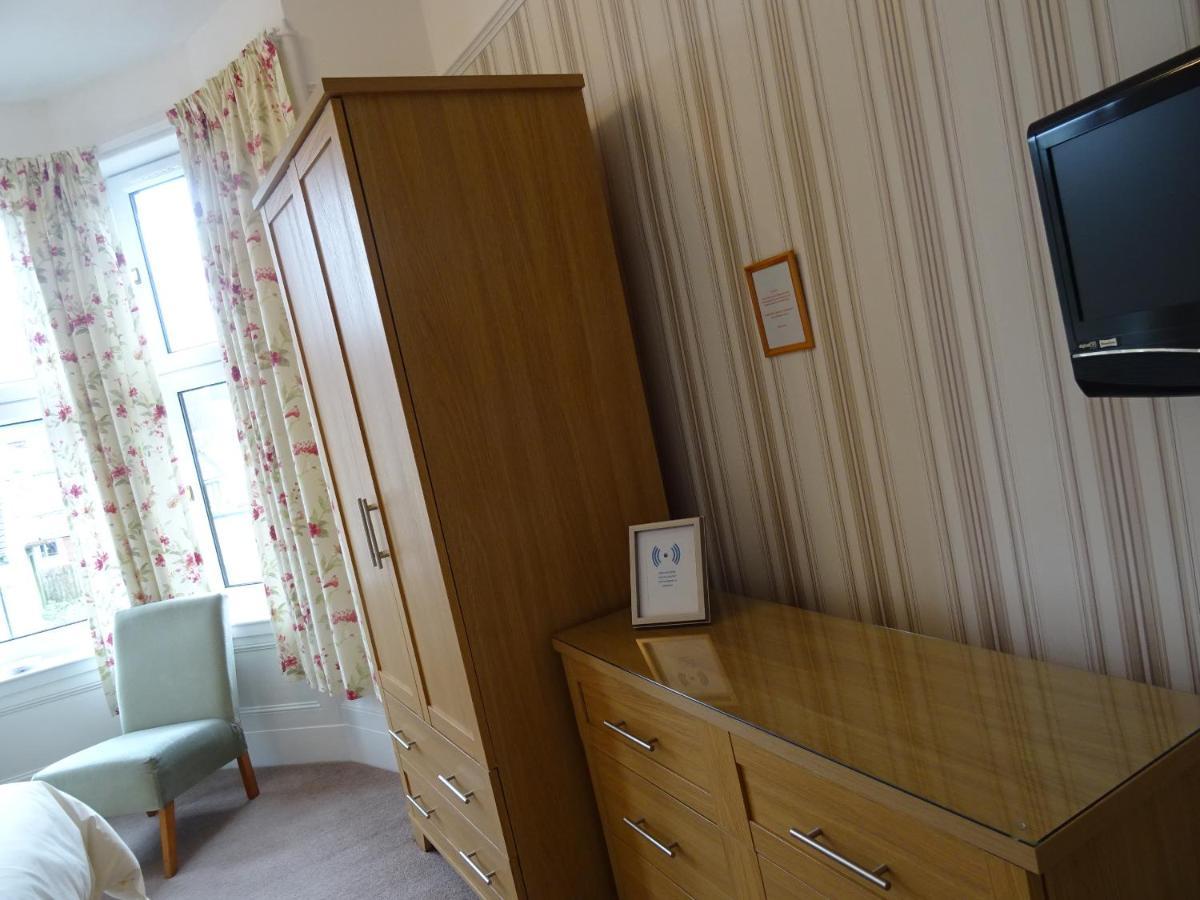 Adam Guest House Perth Bagian luar foto
