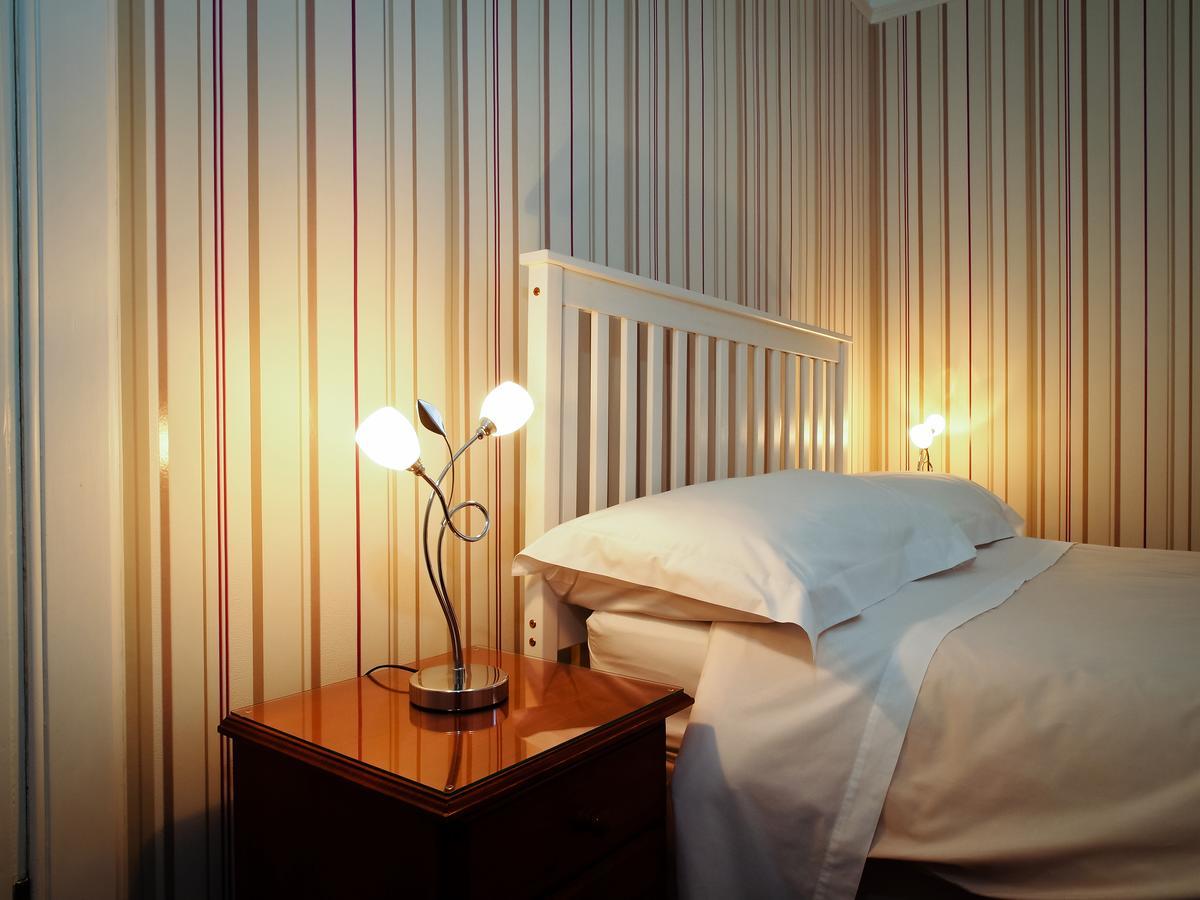 Adam Guest House Perth Bagian luar foto